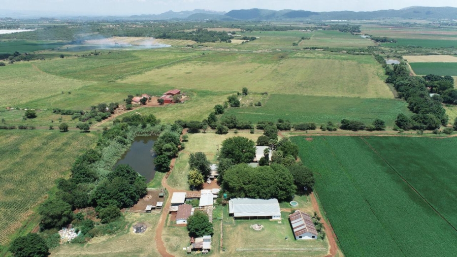 8 Bedroom Property for Sale in Brits Rural North West